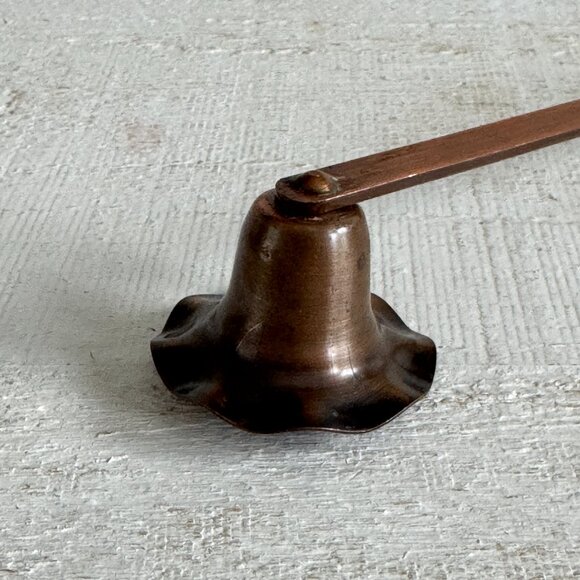 Vintage Copper Candle Snuffer with Twisted Handle - Picture 4 of 8